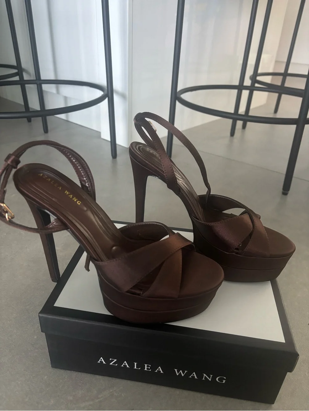 Azalea Wang elegant brown